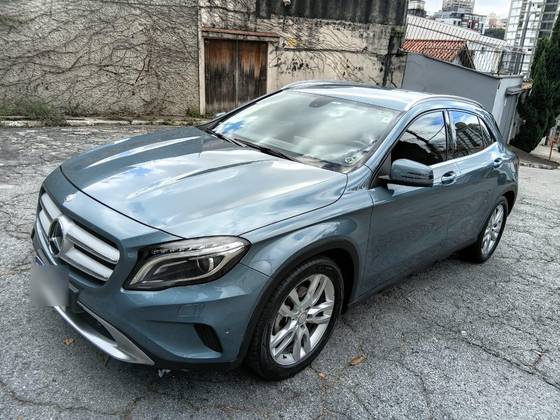 MERCEDES-BENZ GLA 200 1.6 CGI ADVANCE 16V TURBO GASOLINA 4P AUTOMÁTICO MERCEDES-BENZ GLA 200 1.6 CGI ADVANCE 16V TURBO GASOLINA 4P AUTOMÁTICO